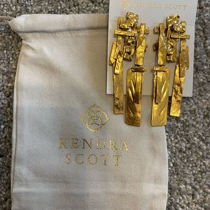 Kendra Scott Holland Statement Earrings Vintage Gold
